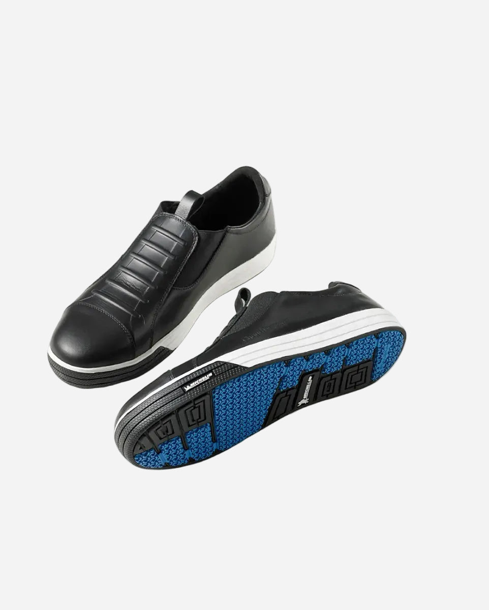 Scarpa unisex nera con puntale in alluminio e gomma michelin antiscivolo