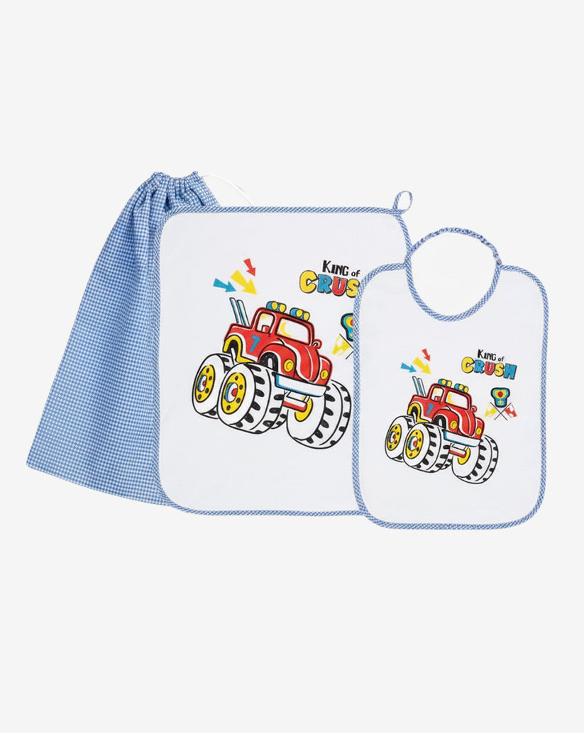 Set asilo bianco e azzurro a quadretti con grafica, composta da bavaglia con elastico, salvietta con asola e sacca con cordino.