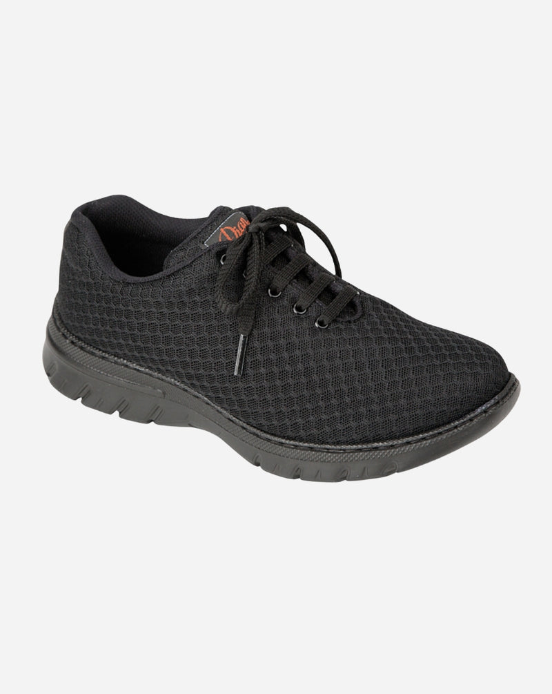 Scarpa professionale nera con lacci, tomaia in rete traspirante senza cuciture e suola ultraleggera antiscivolo.