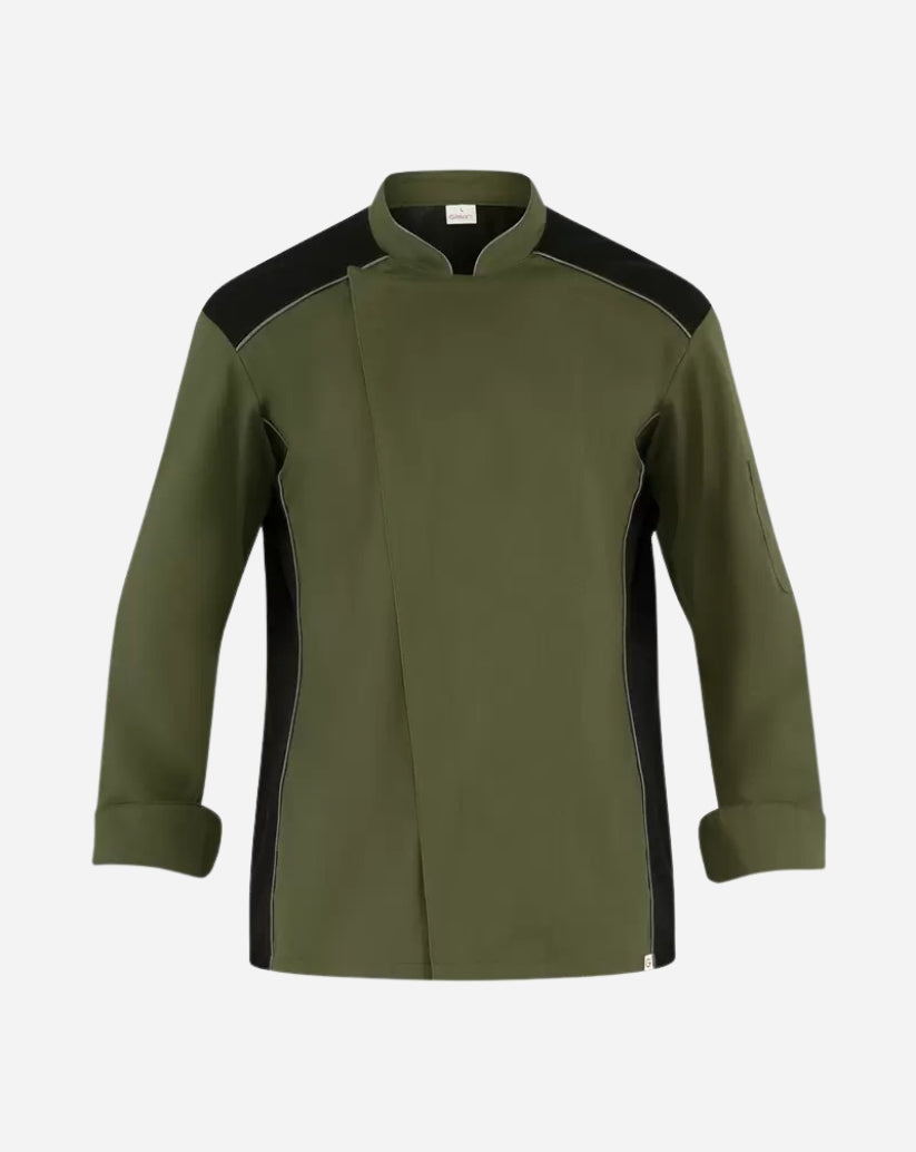 Giacca uomo verde militare in poliestere e cotone con collo alla coreana, abbottonatura nascosta, maniche lunghe e inserti neri.