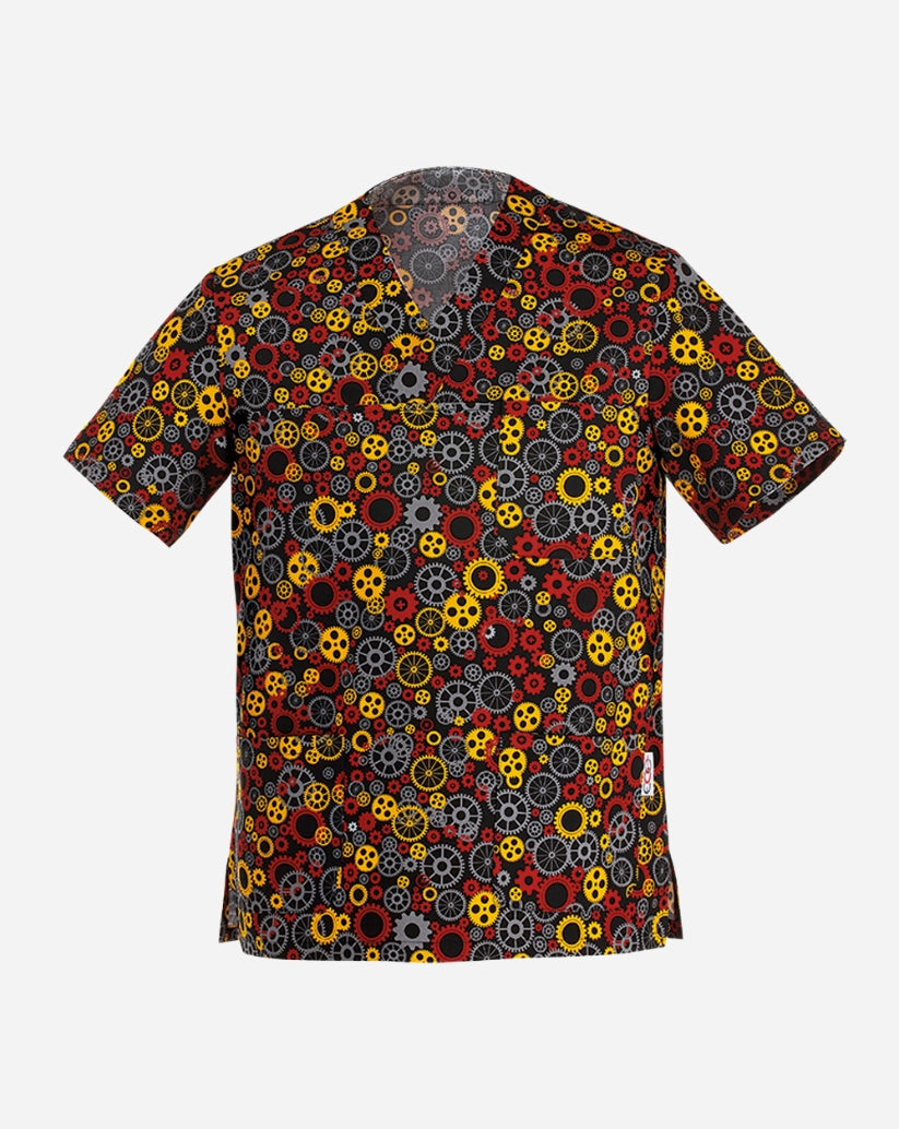 Casacca unisex con scollo a V in misto cotone, caratterizzata da una fitta fantasia meccanica con ingranaggi di varie dimensioni nei toni del rosso, giallo e grigio su fondo nero, dotata di taschino sul petto e due ampie tasche inferiori.